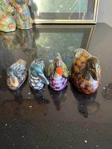 Vintage hand painted ceramic - hand,