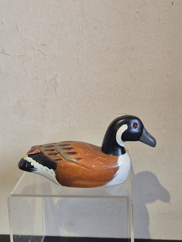 Wooden duck beautiful - duck,