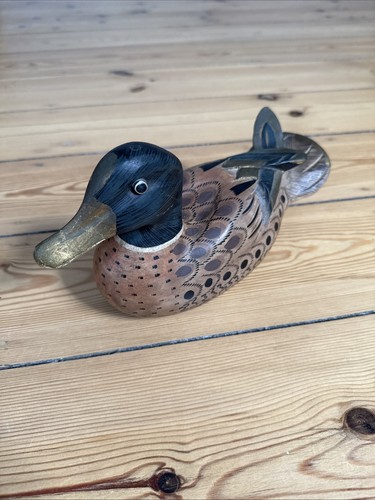 Vintage carved wooden decoy - vintage,
