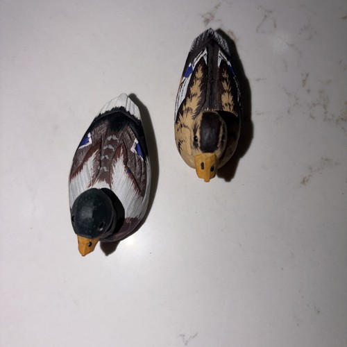 Betts mini decoy ducks - d.,